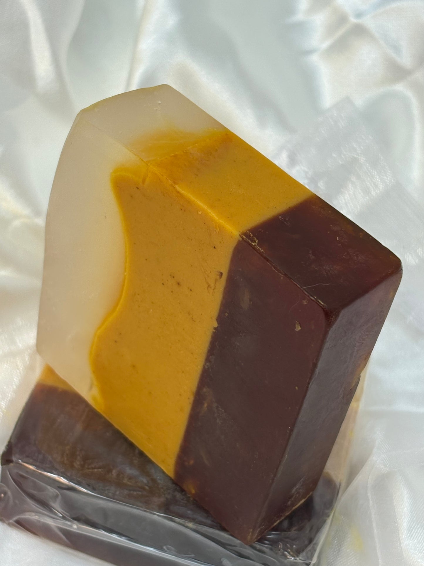 Honey Gold Radiance - Cleansing Bar (4 oz)