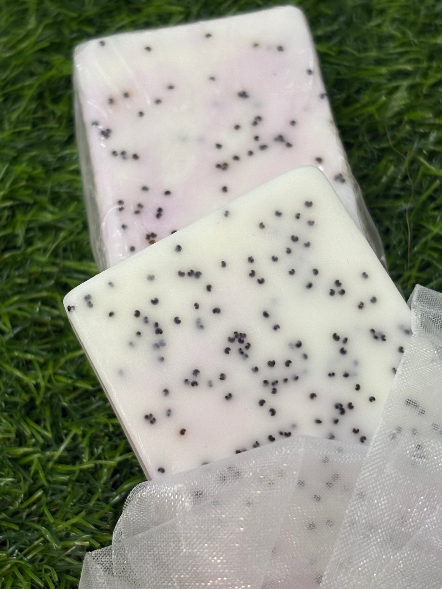 Lavender Luxe - Exfoliant Cleansing Bar (3oz)