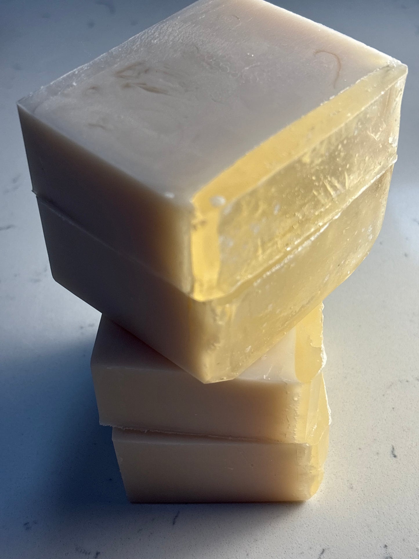 Golden Cashmere Cleansing Bar (3.5oz)