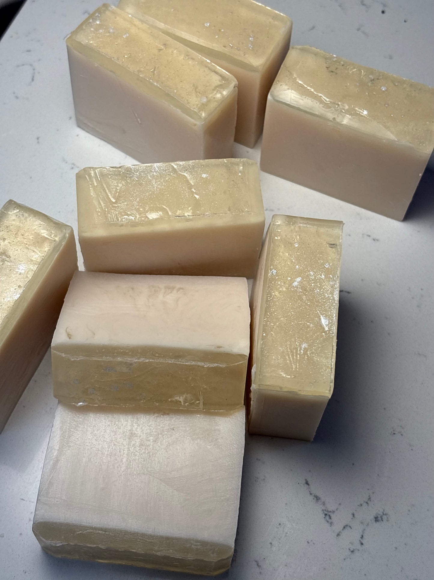 Golden Cashmere Cleansing Bar (3.5oz)