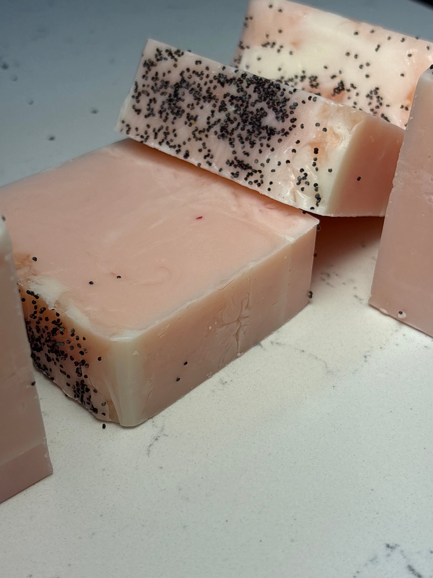 Strawberry Créme Delight  - Cleansing Bar (4oz)