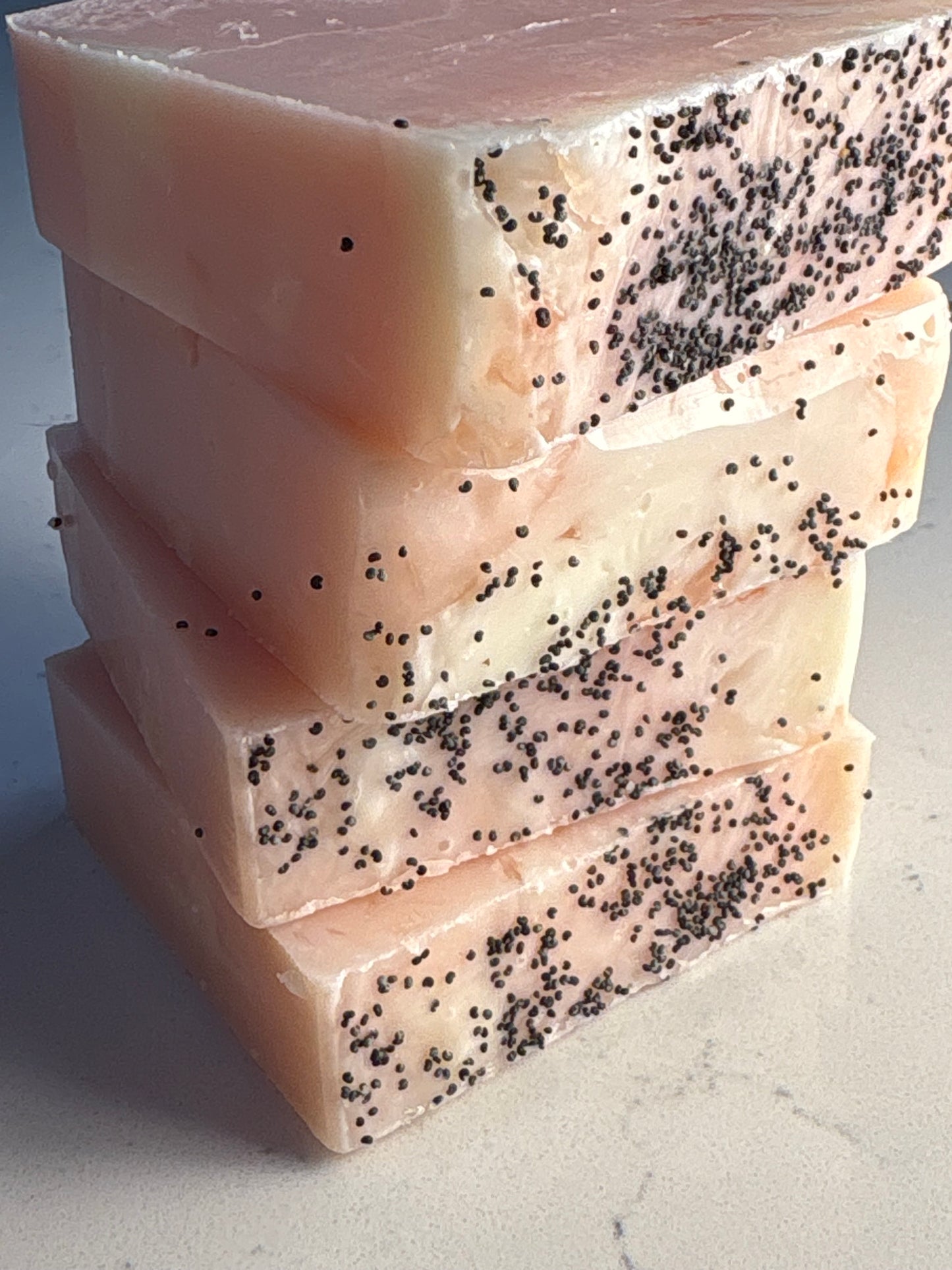 Strawberry Créme Delight  - Cleansing Bar (4oz)