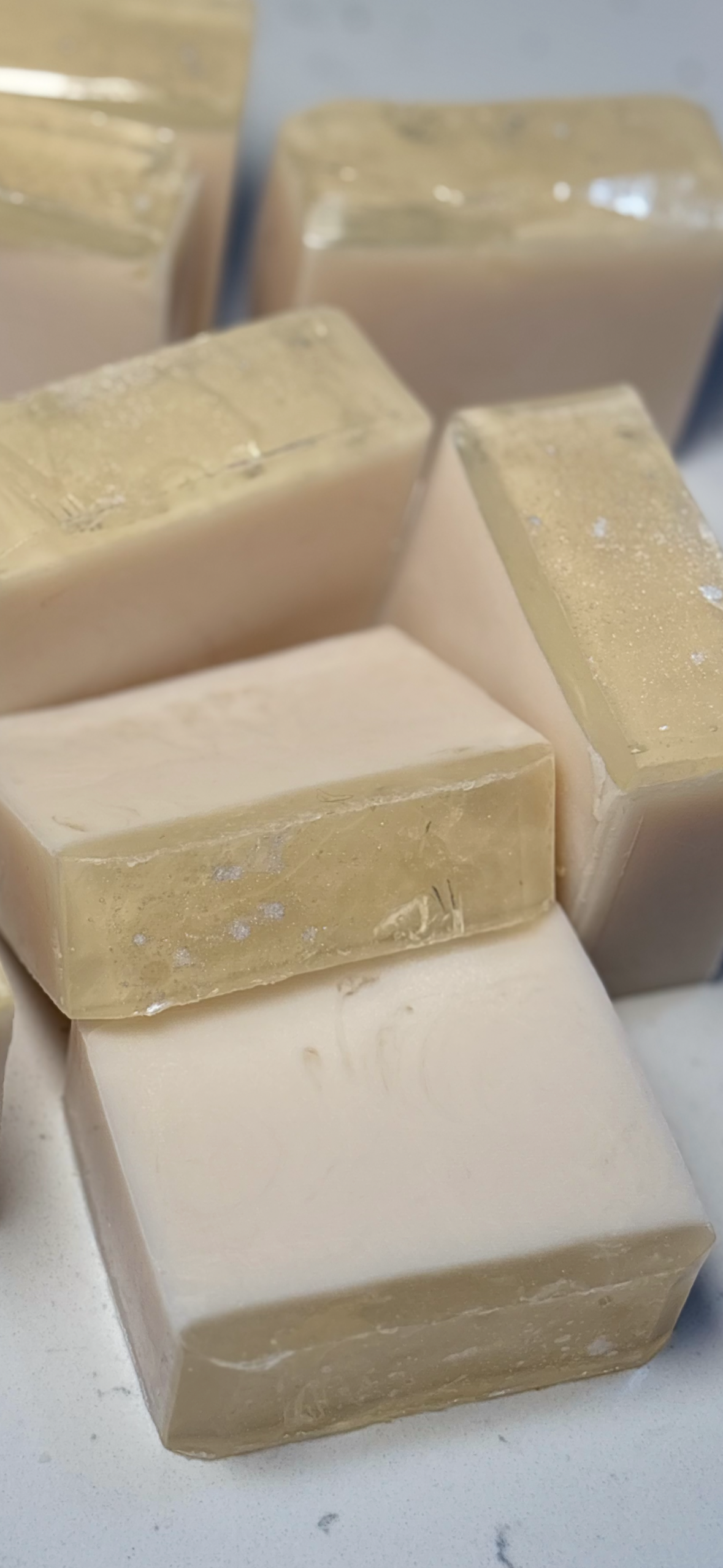 Golden Cashmere Cleansing Bar (3.5oz)