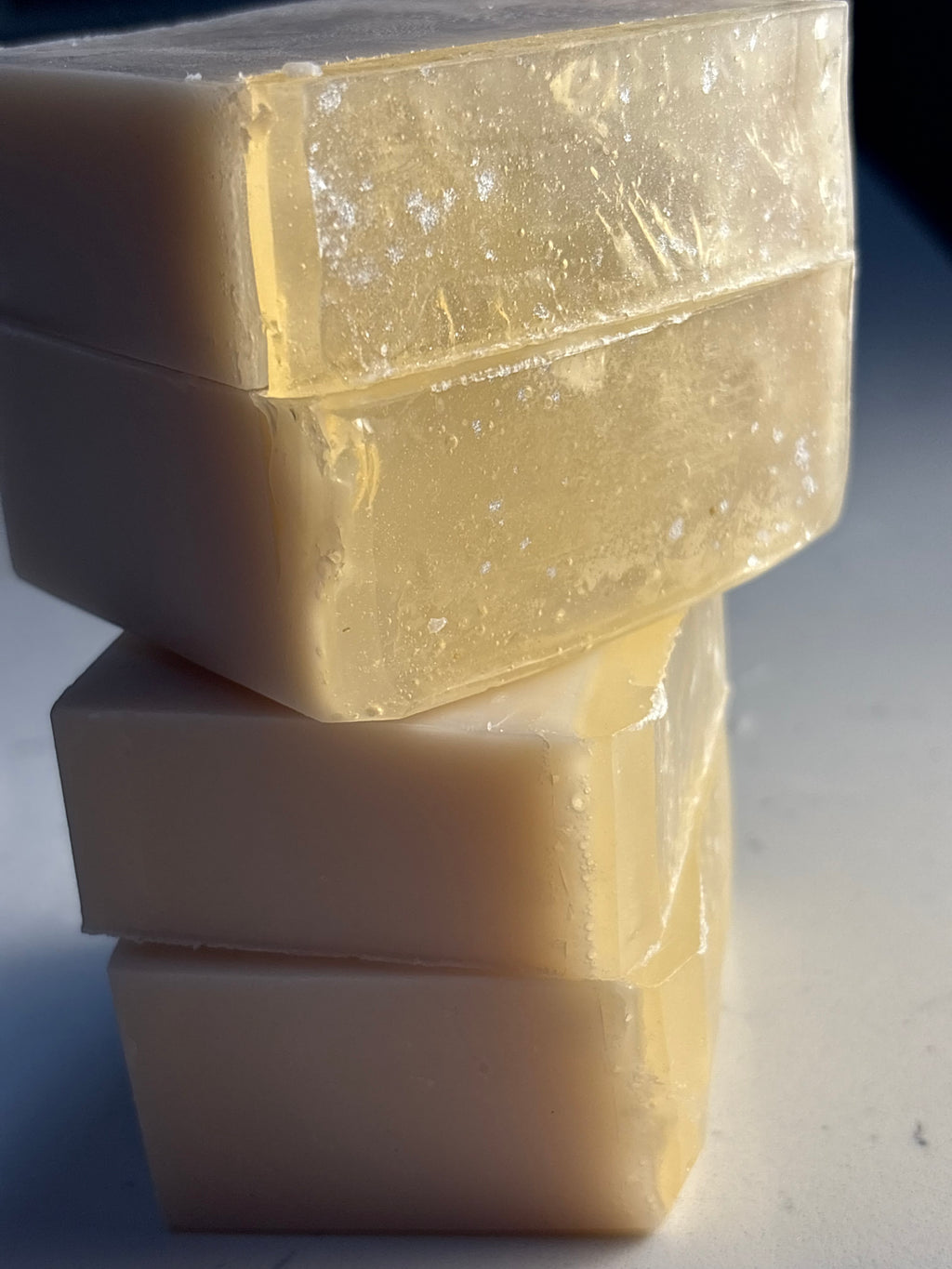 Golden Cashmere Cleansing Bar (3.5oz)