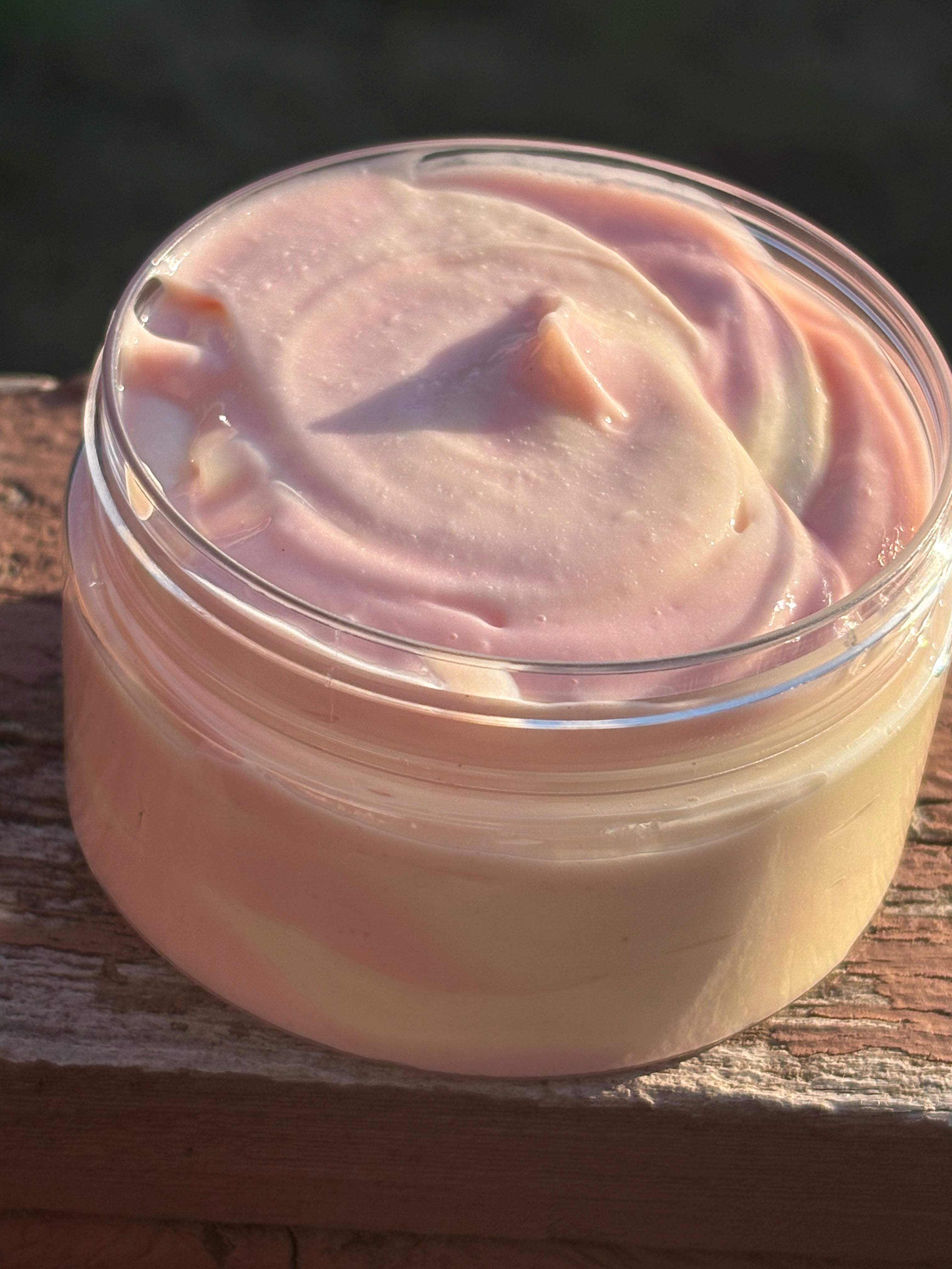 Strawberry Créme Delight Body Créme (4oz)