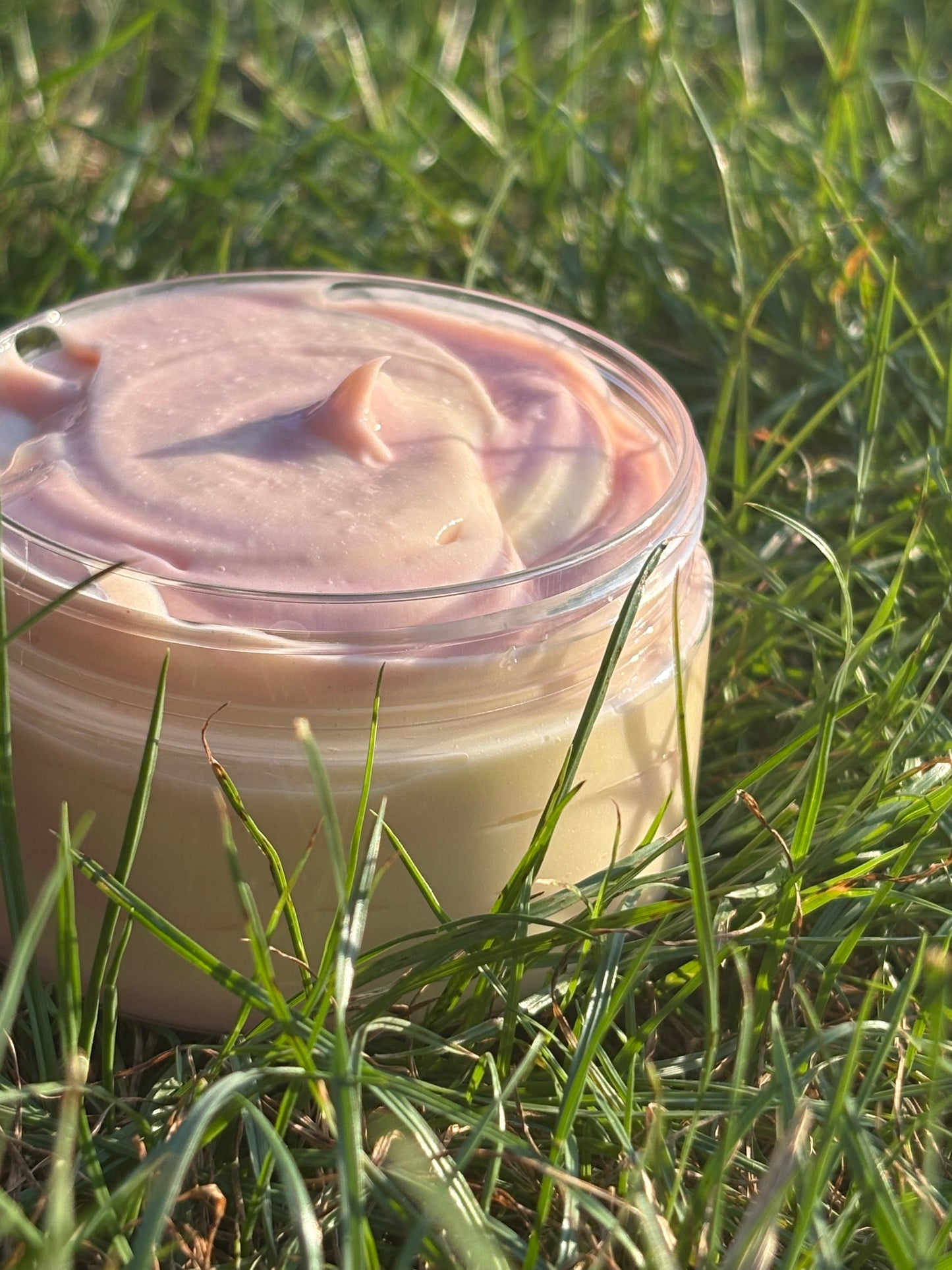 Strawberry Créme Delight Body Créme (4oz) - Limited Edition