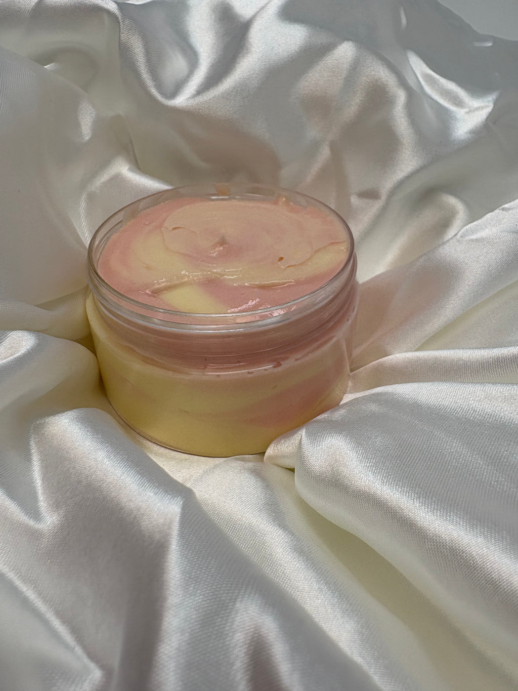 Strawberry Créme Delight Body Créme (4oz)