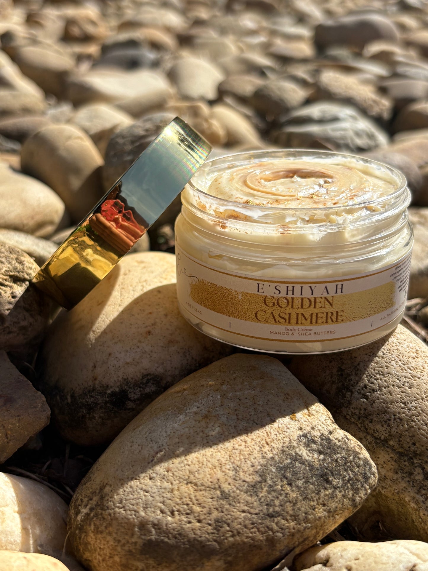 Golden Cashmere Body Créme (4oz)