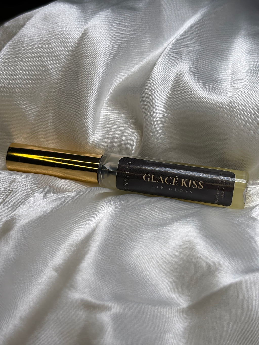 GLACÉ KISS Lip Gloss (8ml)